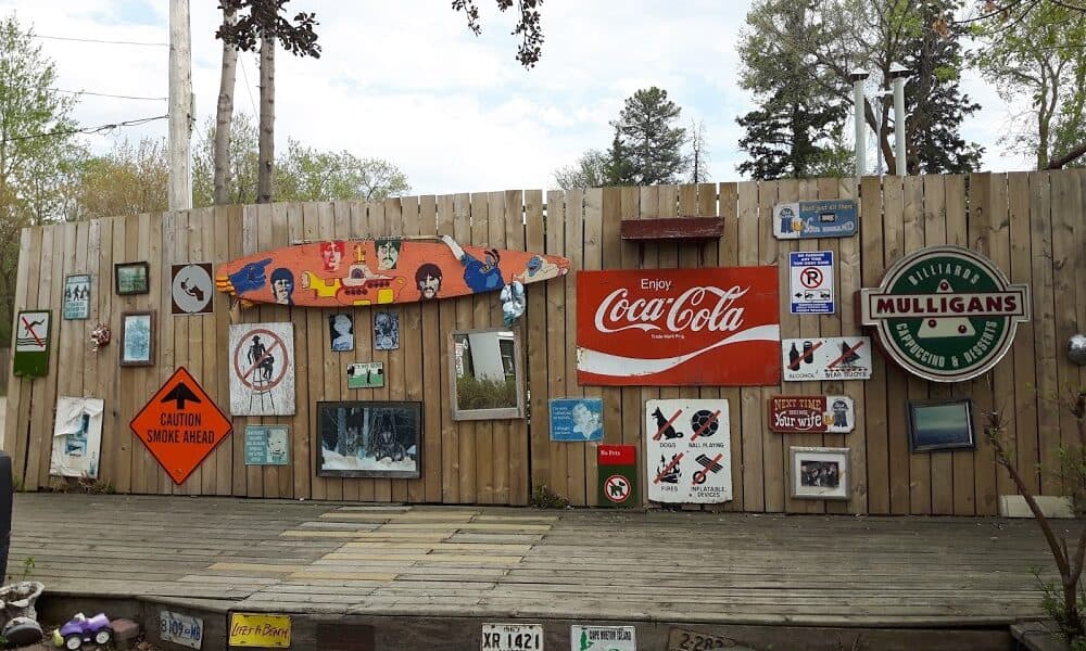 Pete’s At The Beach..Sylvan Lake